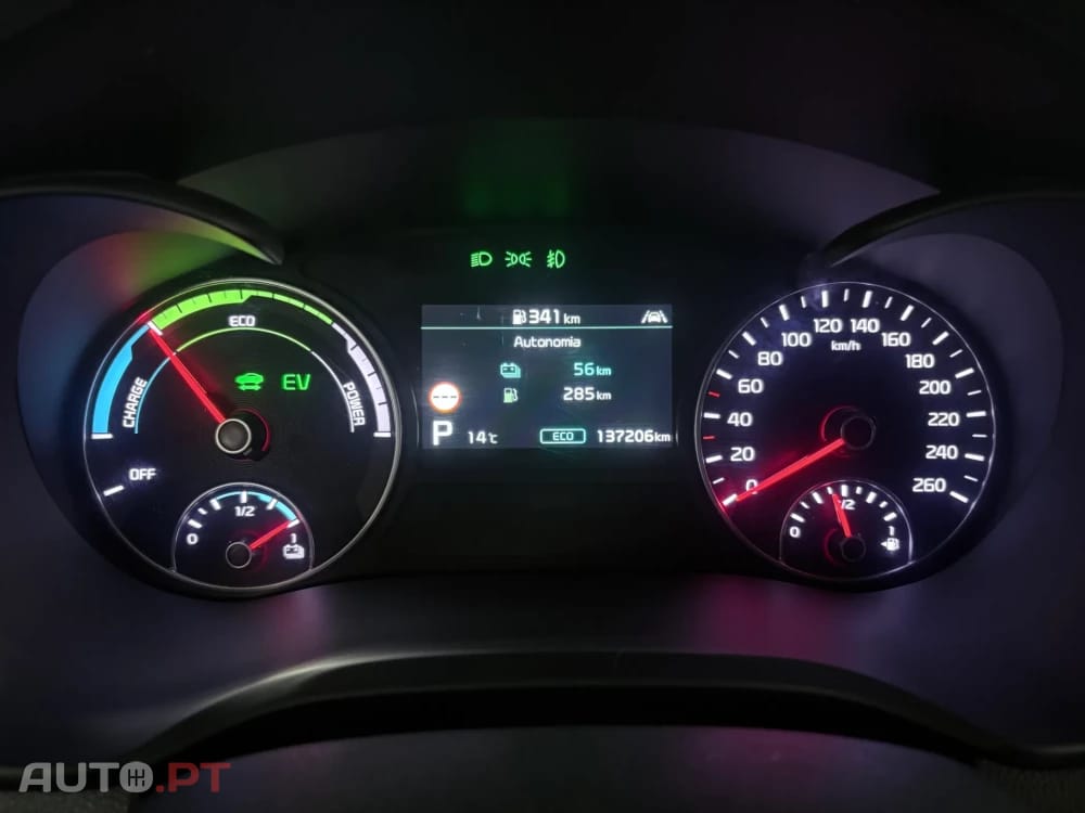 Kia Optima 2.0 CVVT PHEV