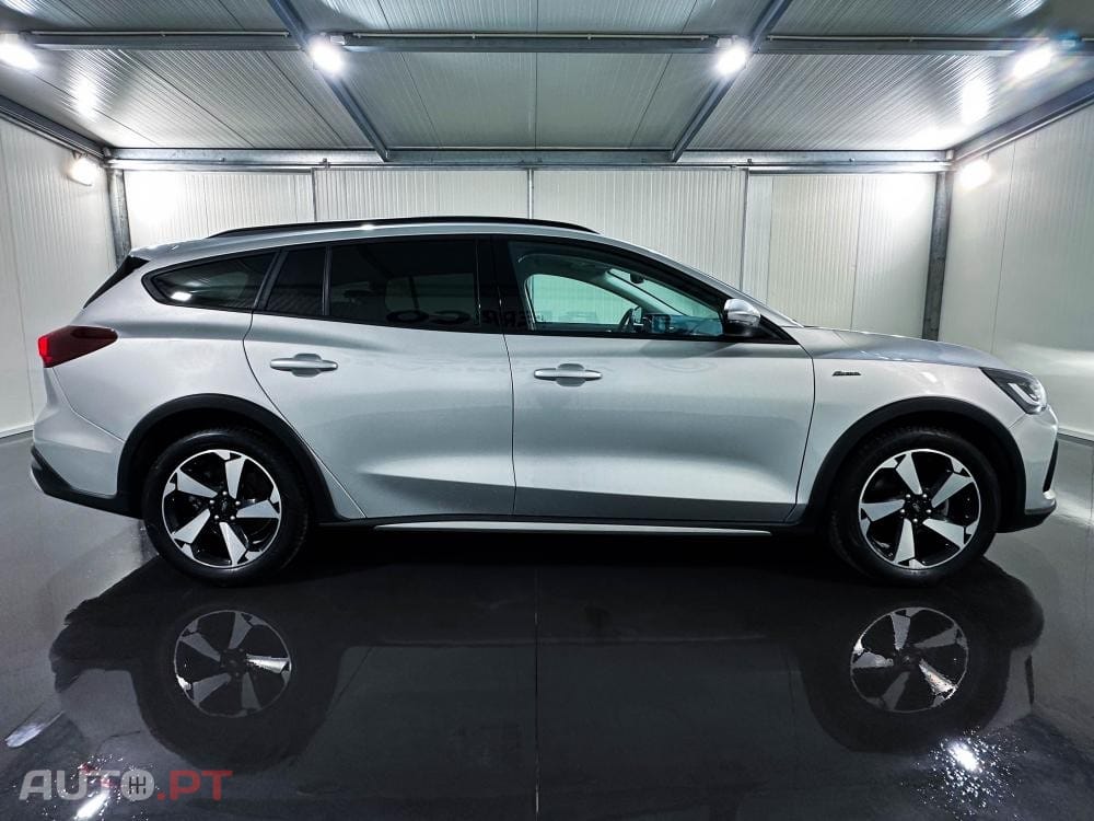 Ford Focus SW Hybrid 1.0 EcoBoost