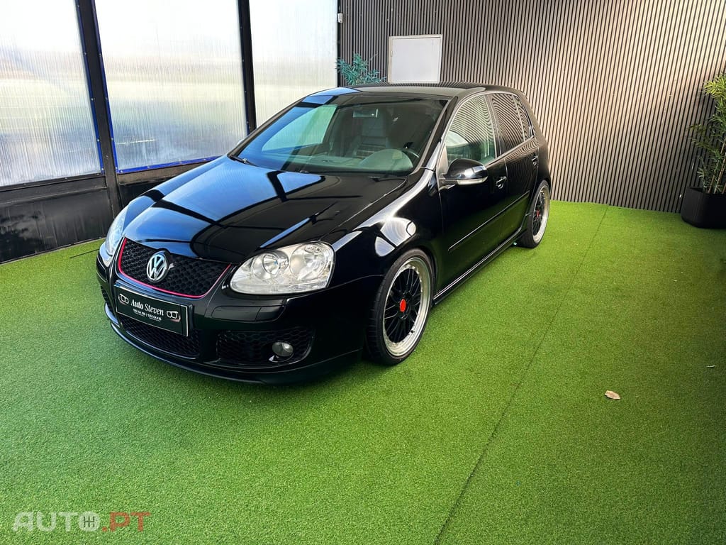 Volkswagen Golf VI 2.0 GTI Edition 30