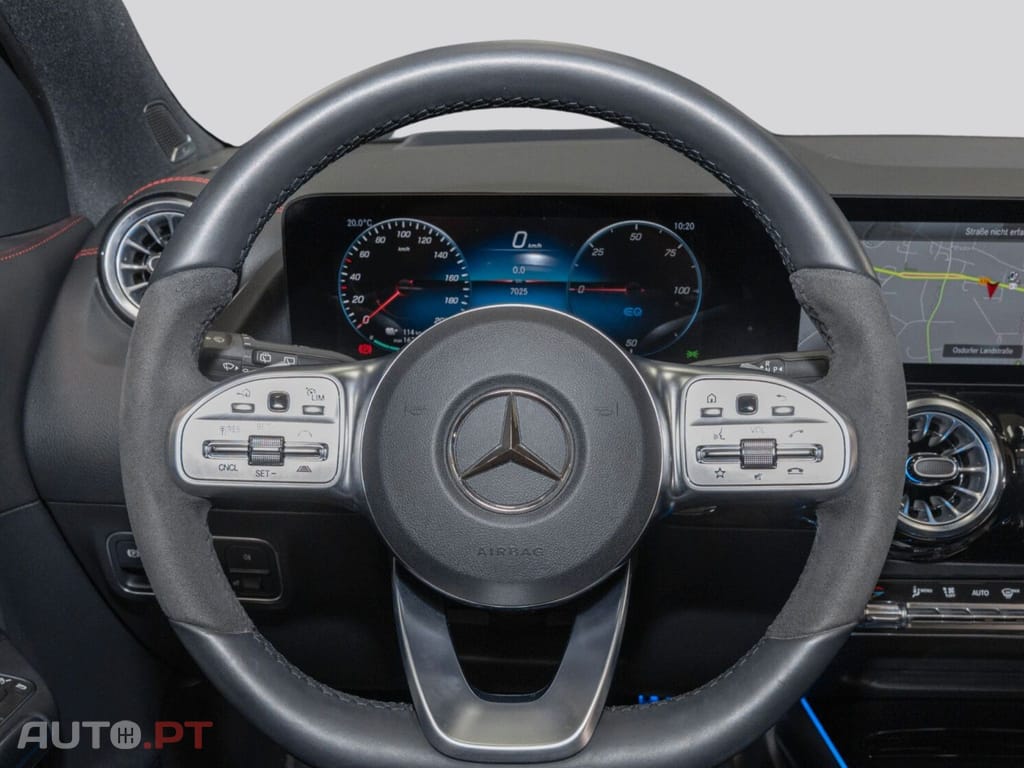 Mercedes-Benz EQA I.V.A DEDUTIVEL 350 4M AMG LED 