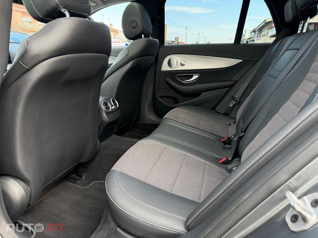 Mercedes-Benz E 300 de Avantgarde