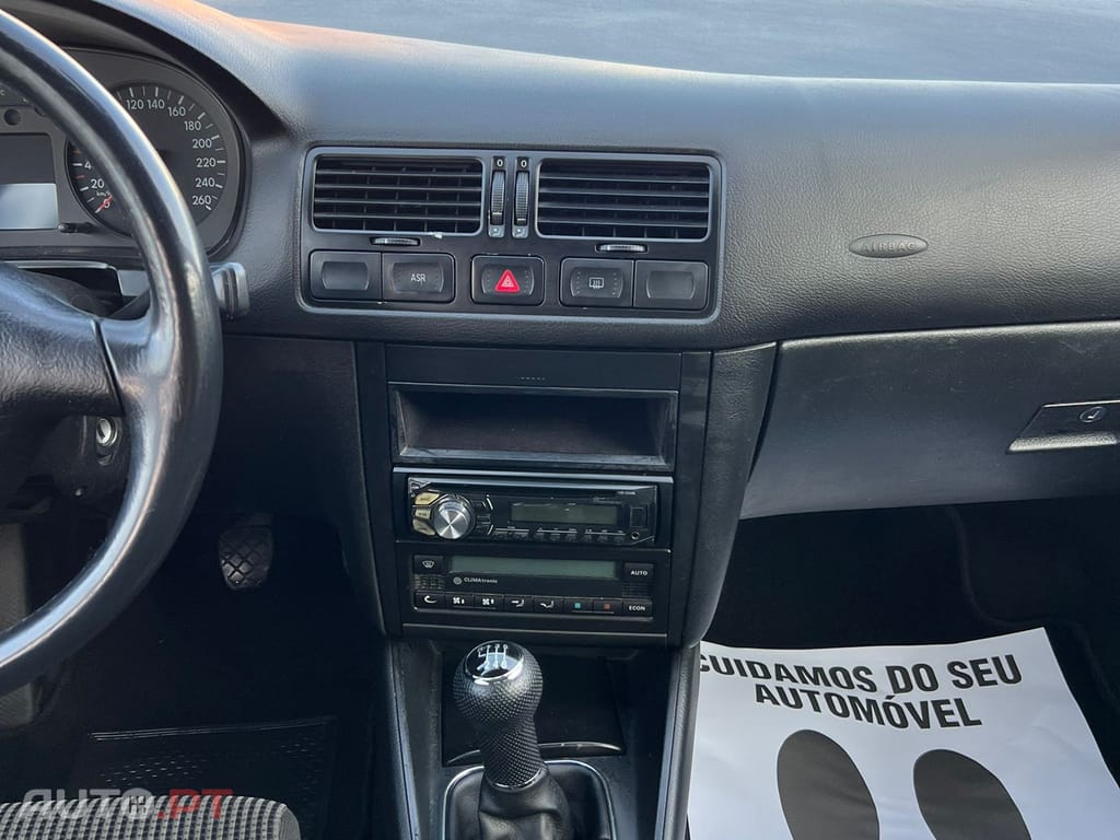 Volkswagen Bora 1.9 TDi Highline