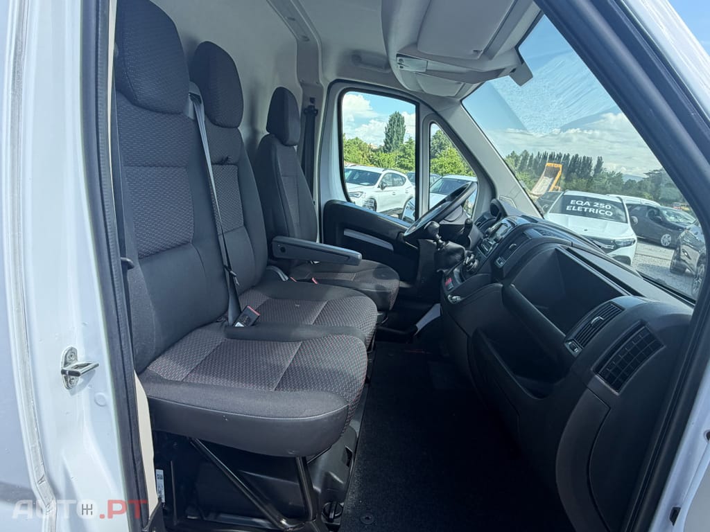 Citroen Jumper 2.2 BlueHDI L2H2 3LUG