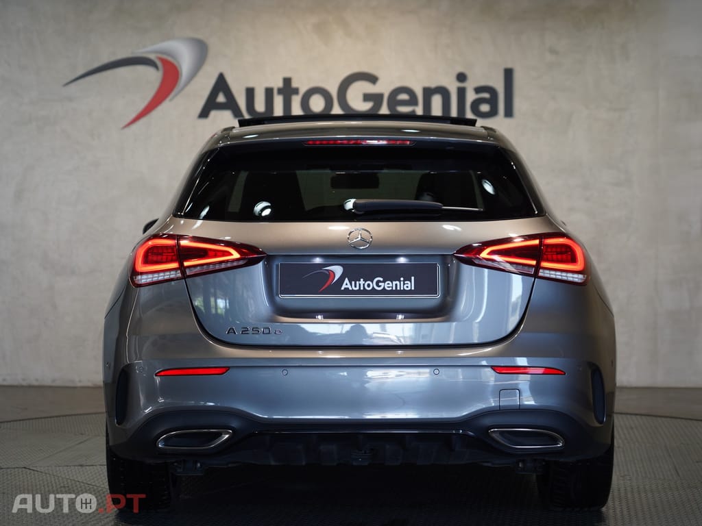 Mercedes-Benz A 250 AMG Line