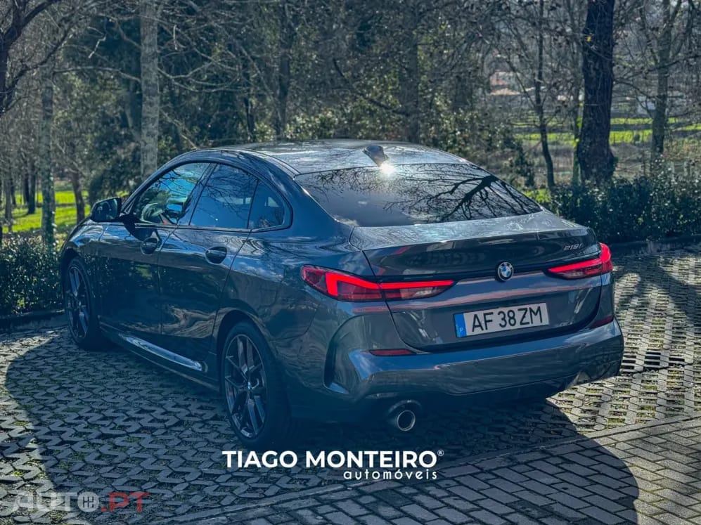 BMW 218 i Pack Desportivo M