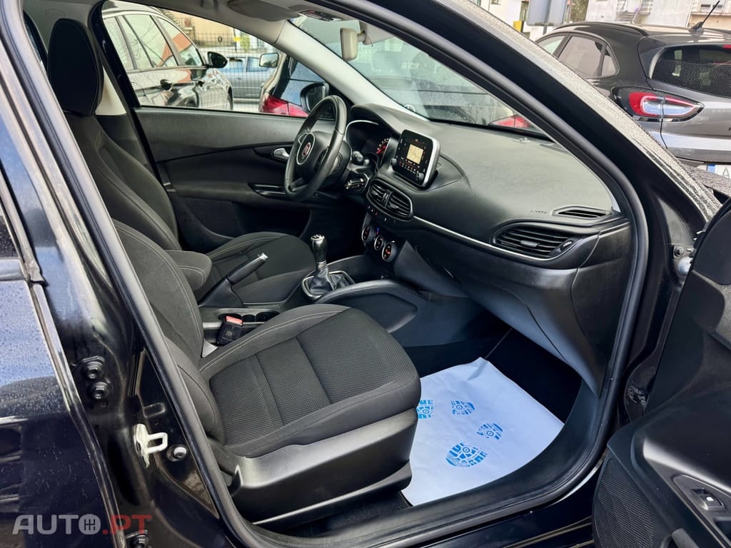 Fiat Tipo 1.3 M-Jet Lounge