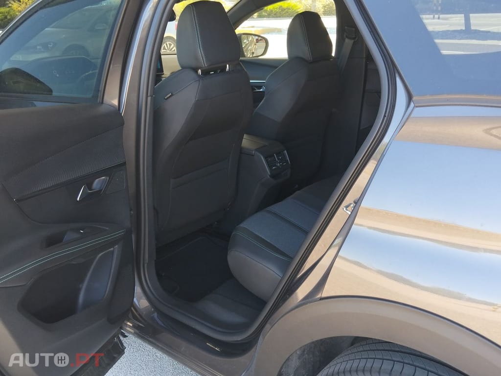 Peugeot 3008 1.5 BlueHDi Allure Pack EAT8