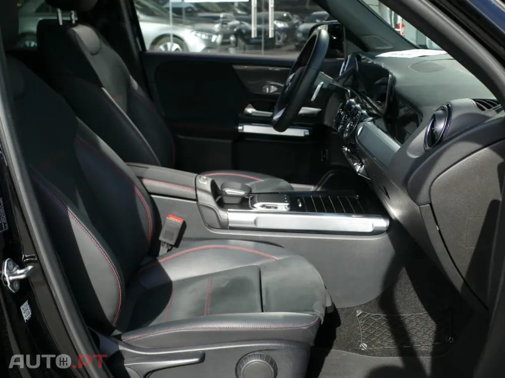 Mercedes-Benz GLB 180 d AMG Line