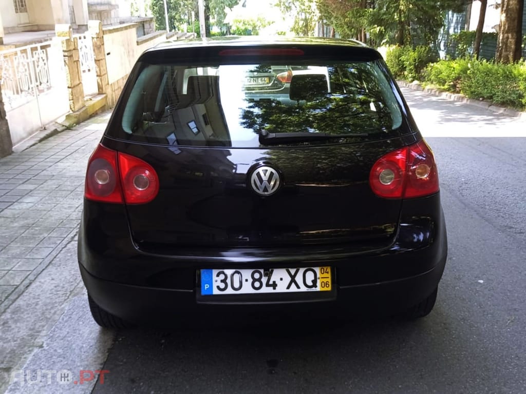 Volkswagen Golf V 1.9TDI 105cv 6vel AC
