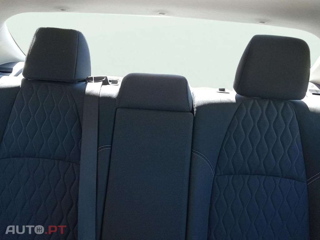 Toyota Corolla 1.5 VVT COMFORT