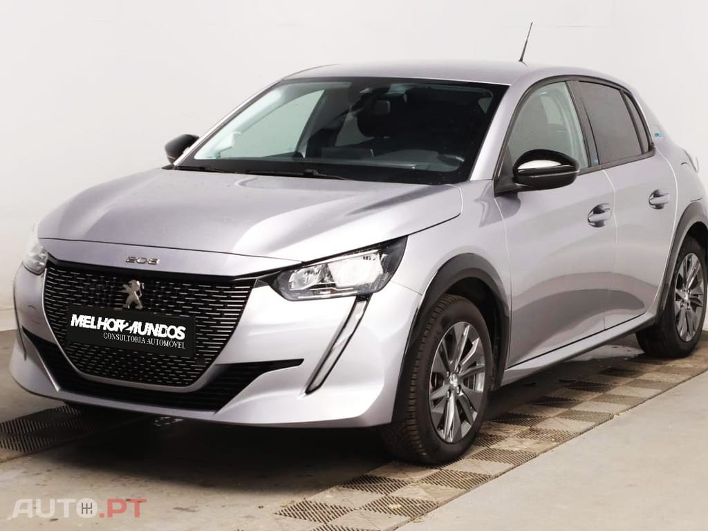 Peugeot E-208 50 kWh Style