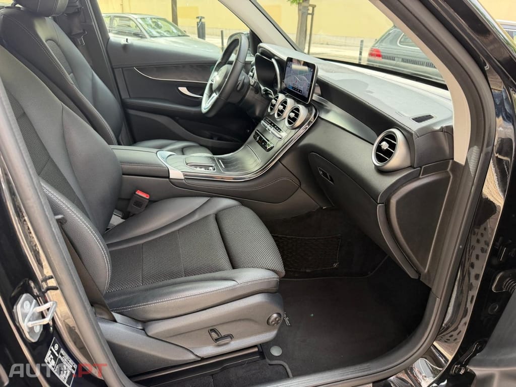 Mercedes-Benz GLC 220 d 4Matic