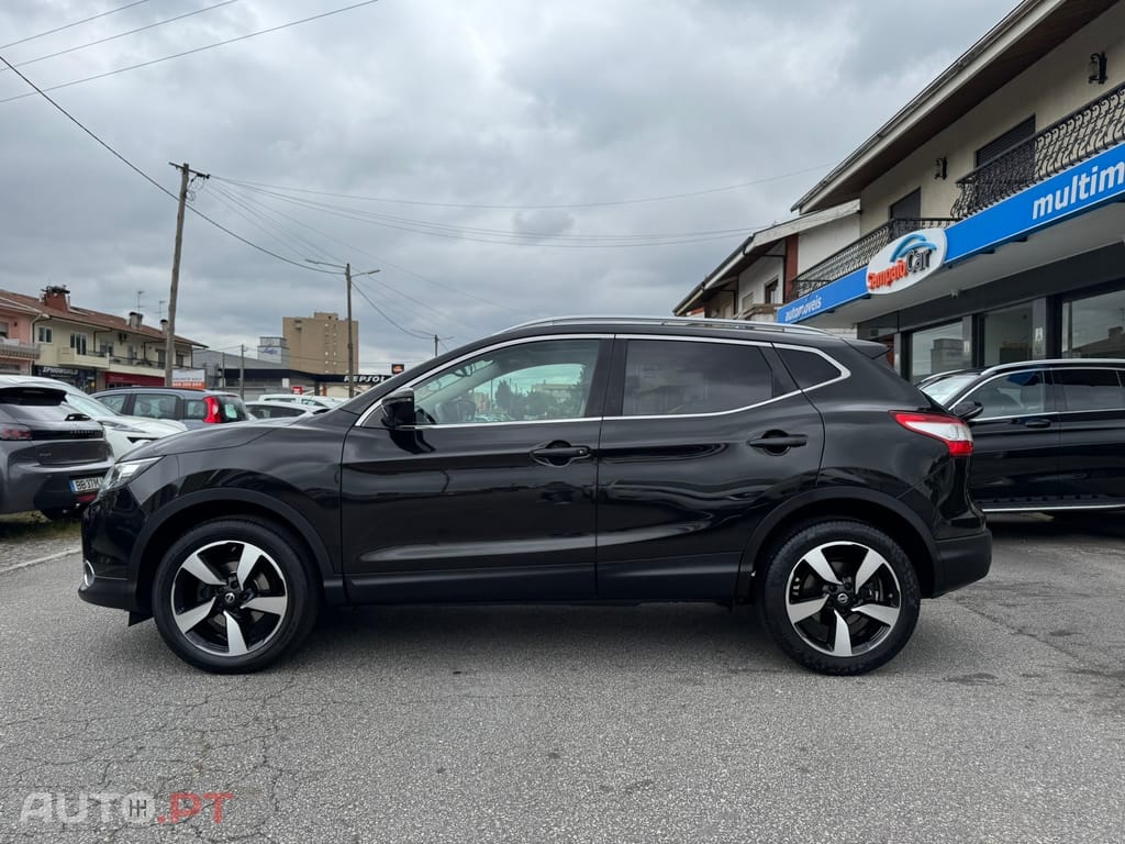 Nissan Qashqai 1.5 dCi N-Connecta 18