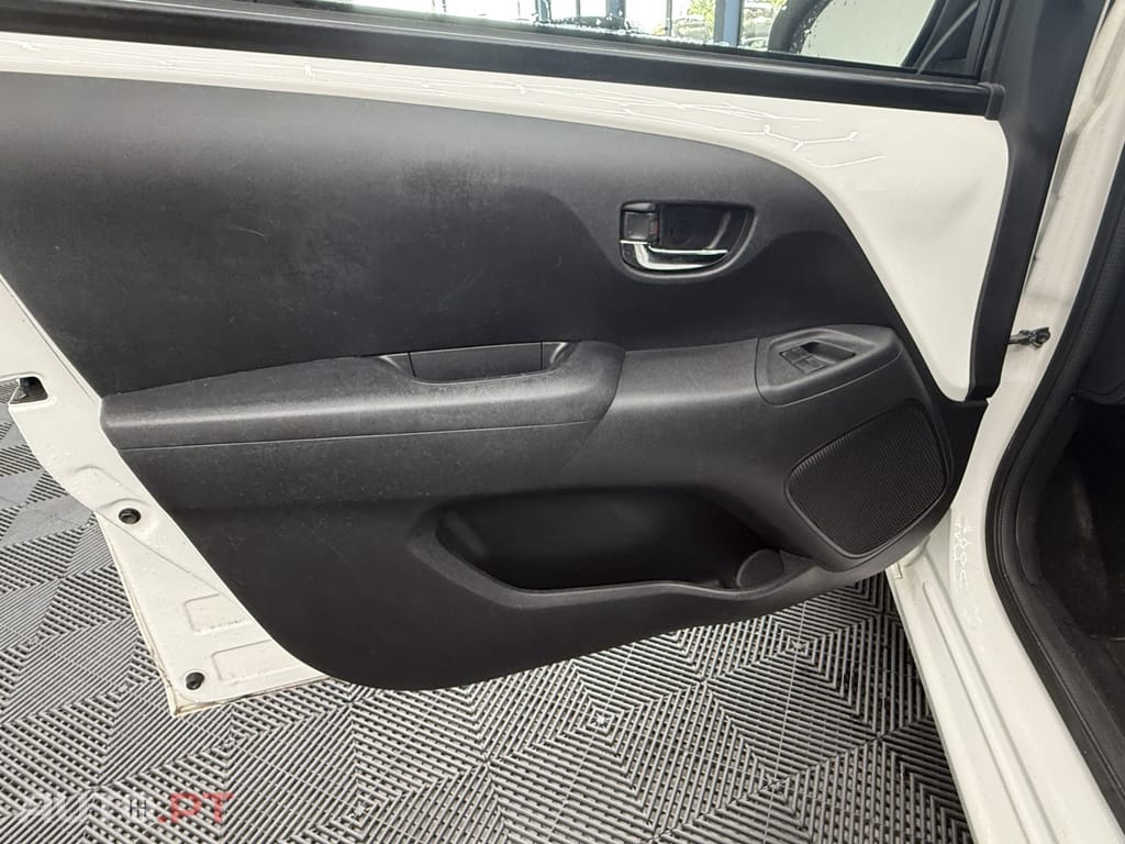 Peugeot 108 1.2 VTi Allure