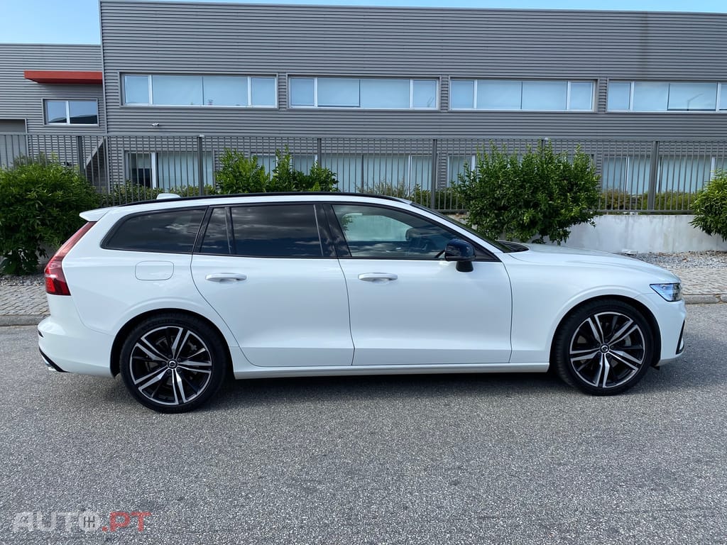 Volvo V60 hibrido plug-in R design