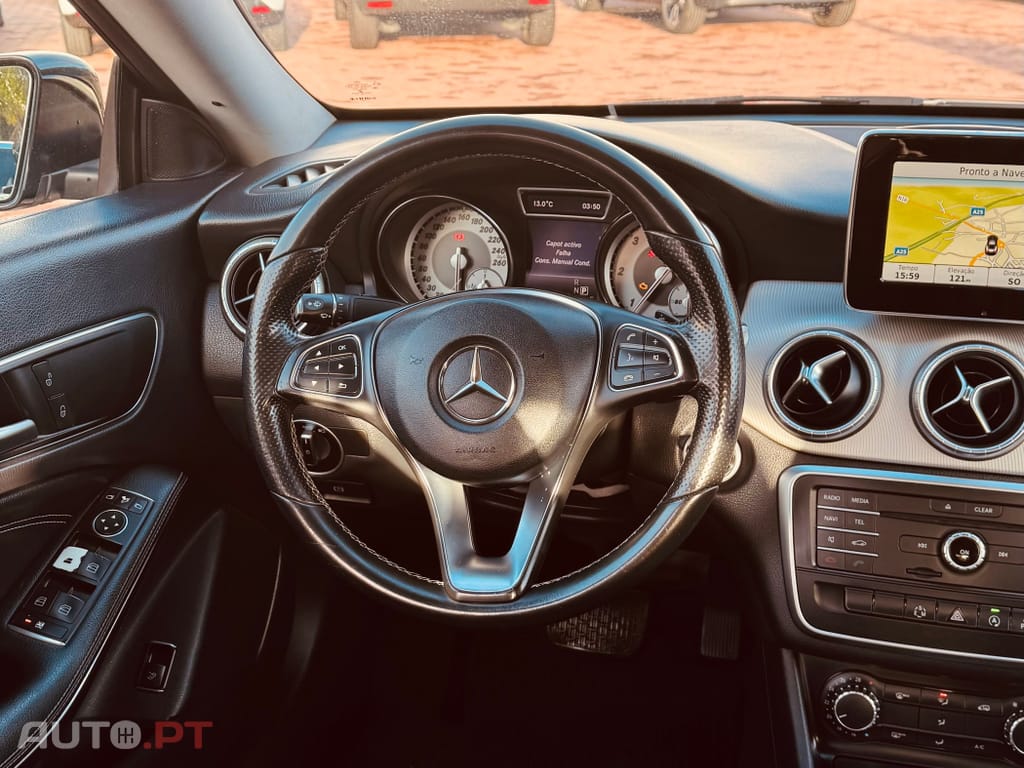 Mercedes-Benz CLA 220 CDi Urban Aut.111g