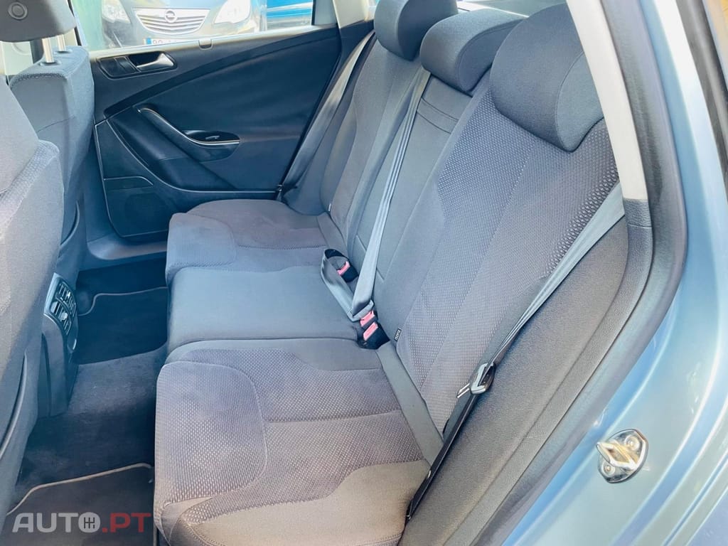 Volkswagen Passat Variant 2.0 TDi Edition Con.BM