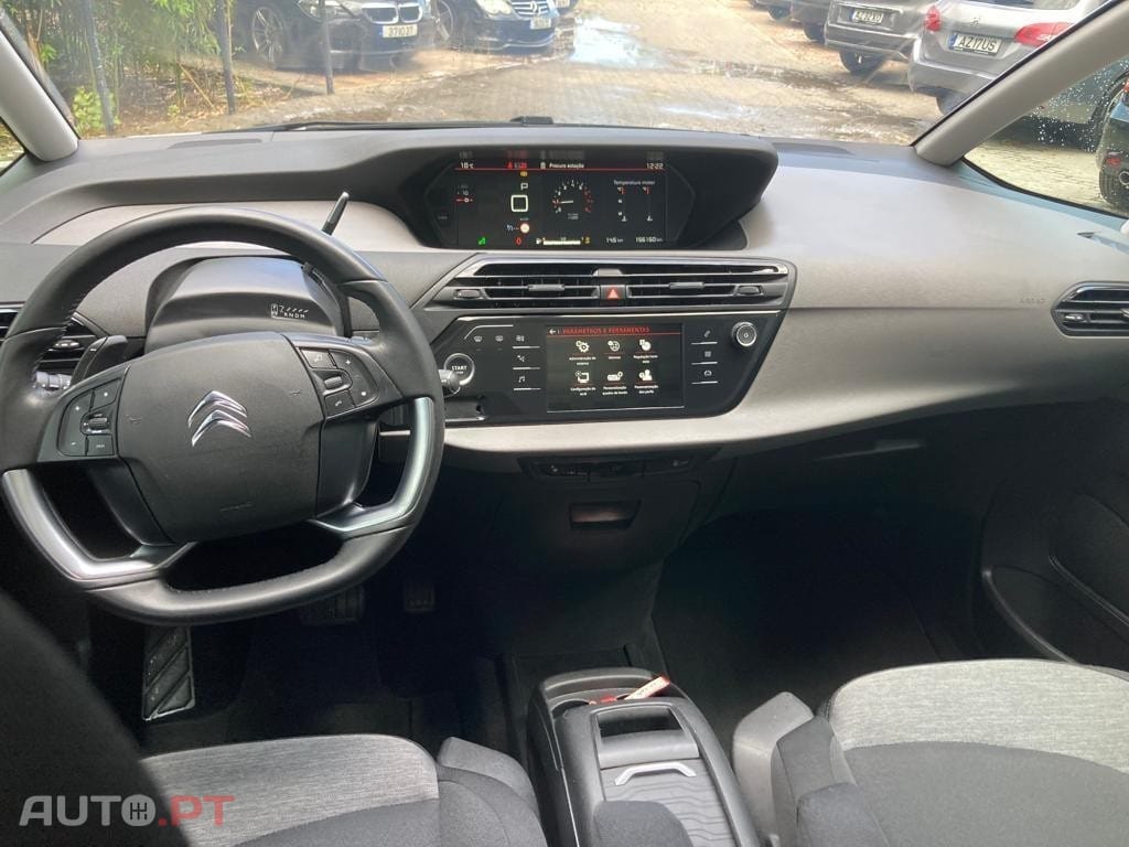 Citroen Grand C4 SpaceTourer PureTech 130 Stop&Start EAT6 SHINE