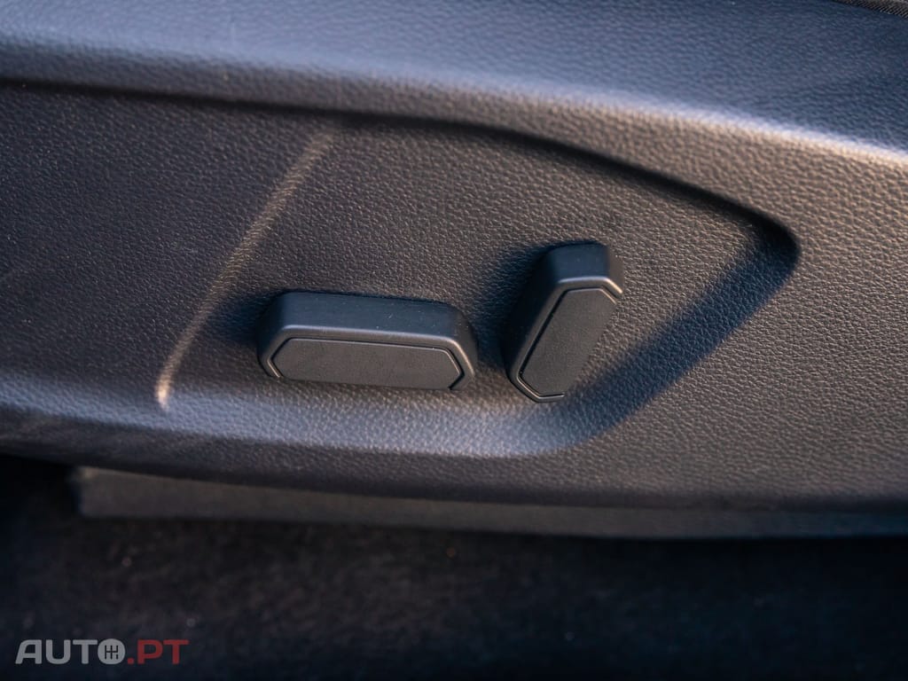 Ford Ranger 2,0 l TDCi Panther Auto Raptor