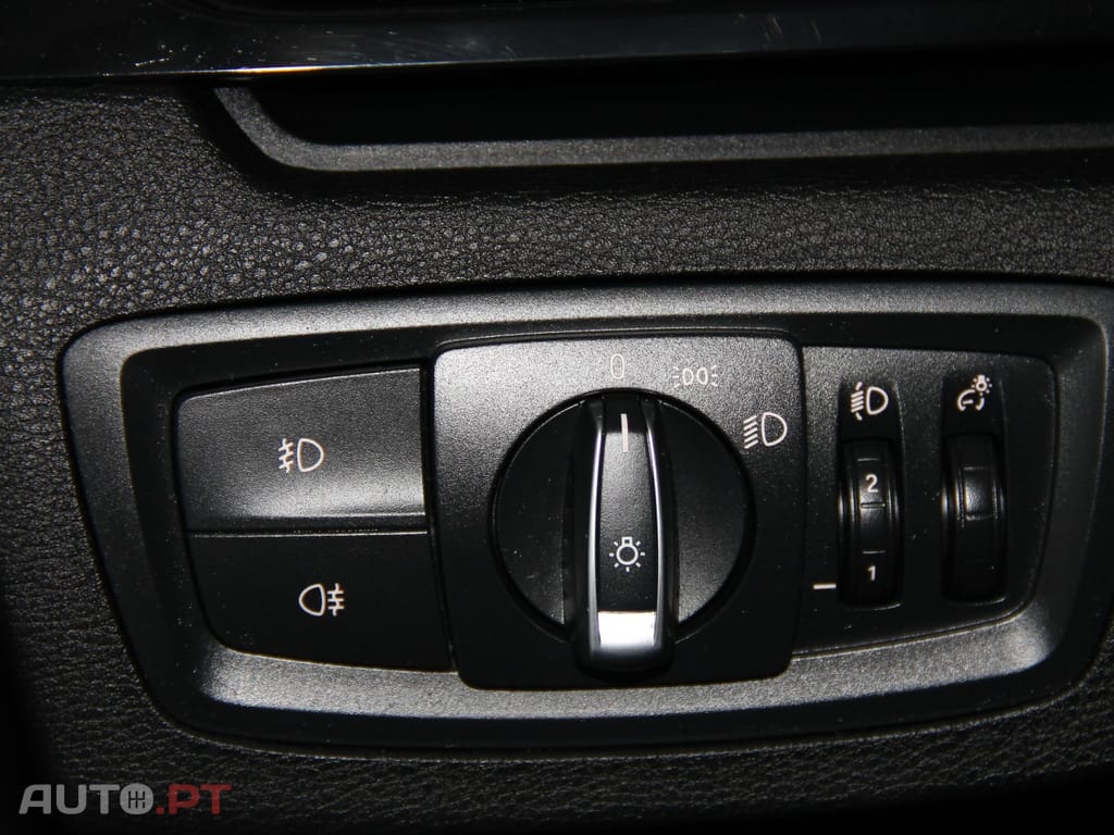 BMW X1 16 d sDrive Advantage