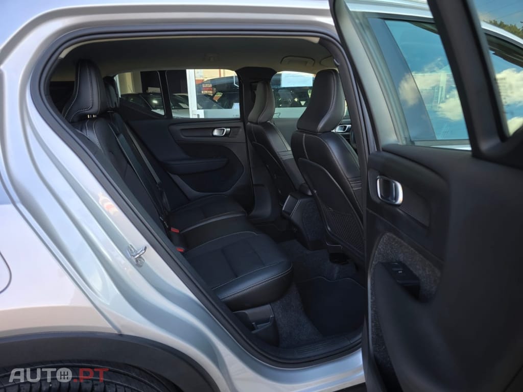 Volvo XC40 2.0 D3 Momentum