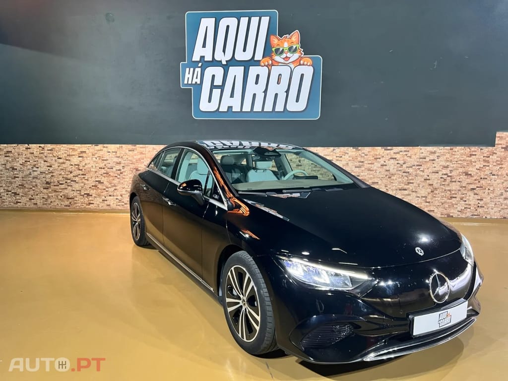 Mercedes-Benz EQE 300 Electric Art