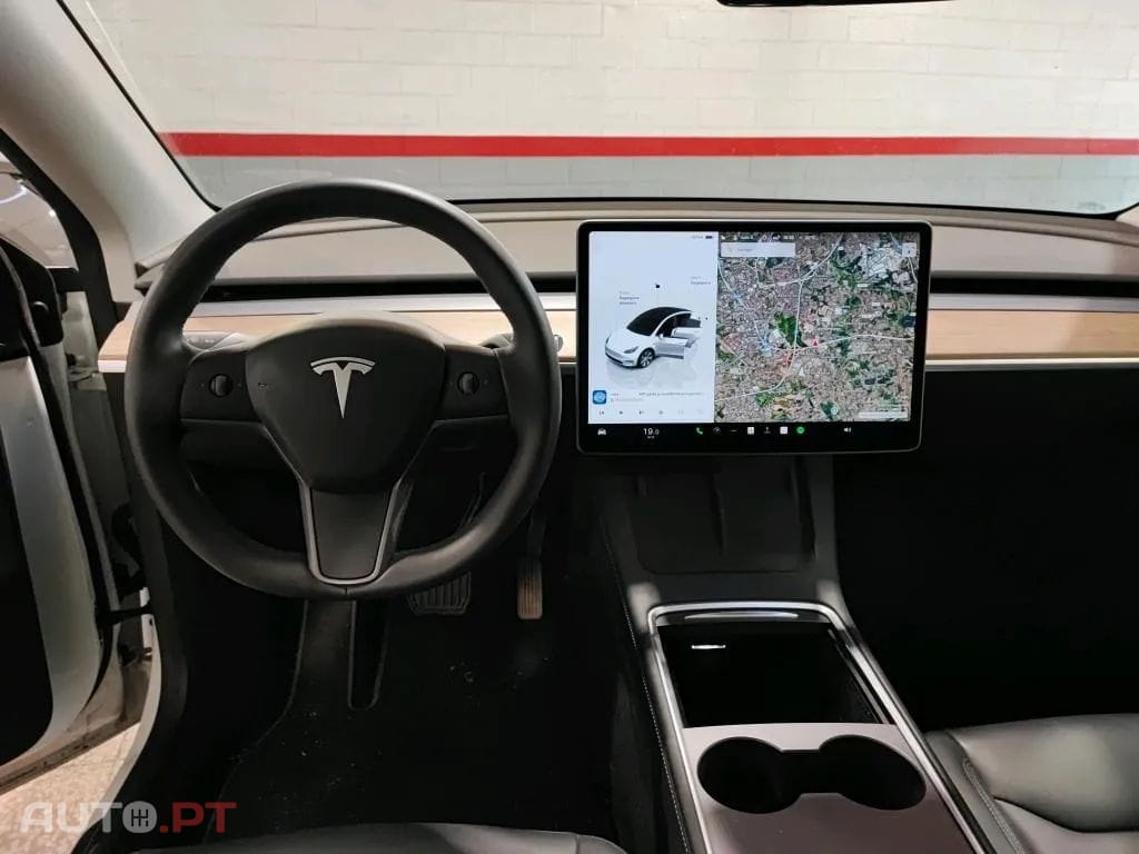 Tesla Model Y Tração Traseira
