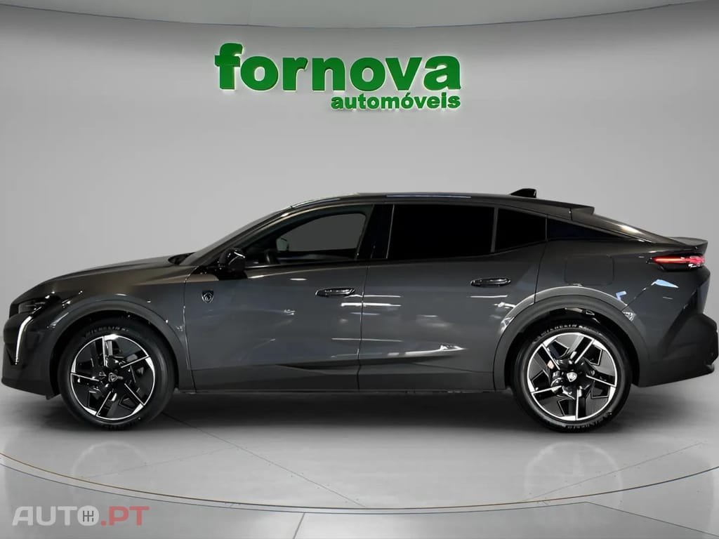 Peugeot 408 1.6 Hybrid GT e-EAT8