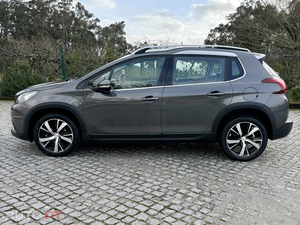 Peugeot 2008 1.5 BlueHDi Style