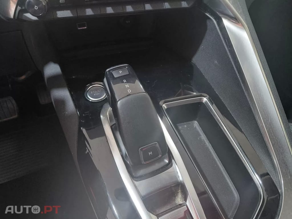 Peugeot 3008 1.2 PureTech Allure EAT6