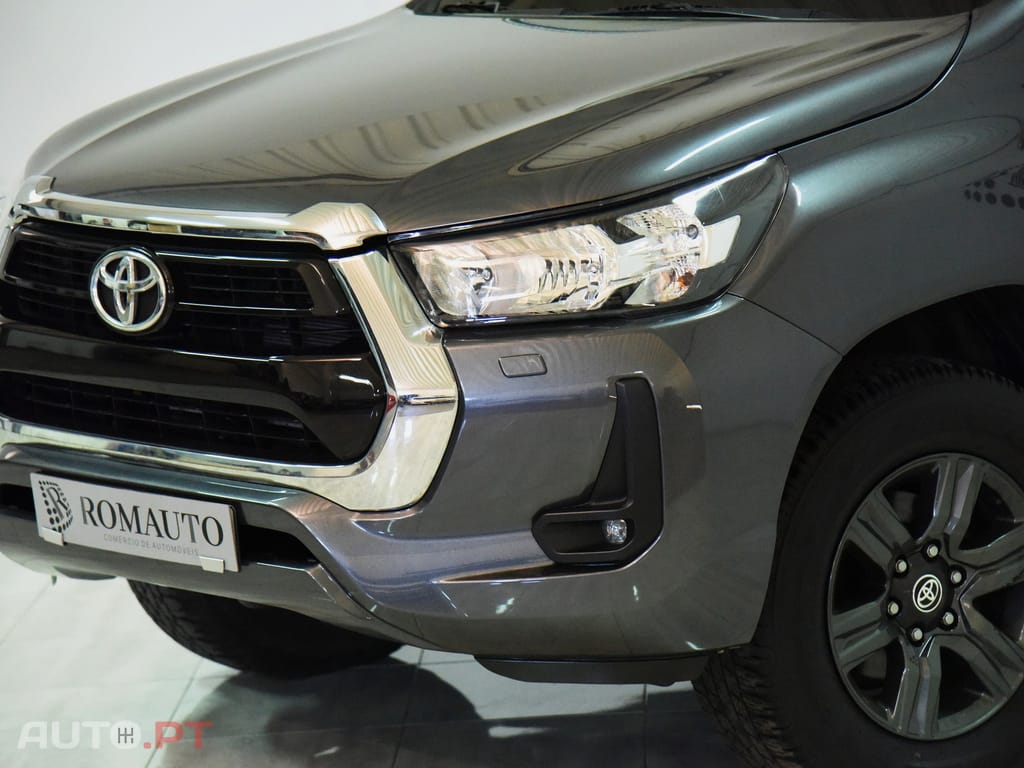 Toyota Hilux 2.4 D-4D 4WD Tracker 3L