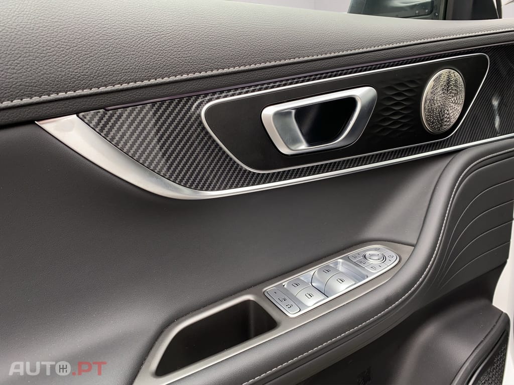 Ebro s700 1.6 TGDI Luxury