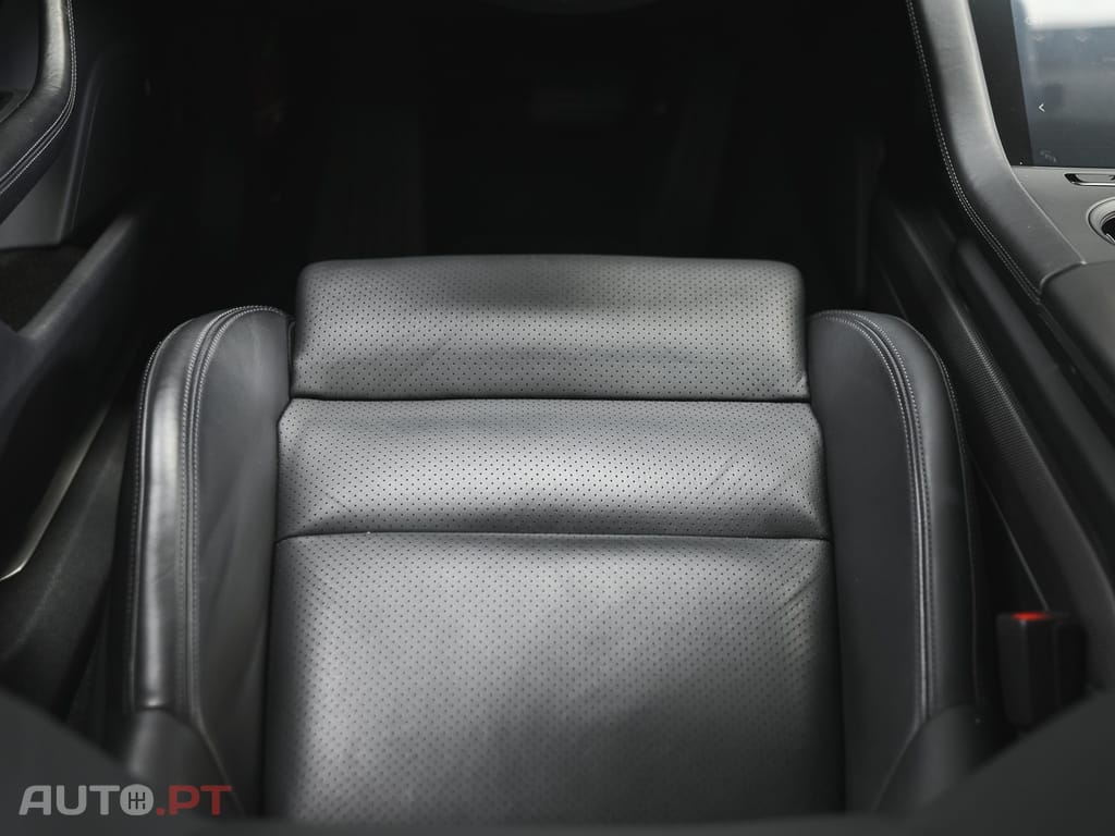 Porsche Taycan 4S