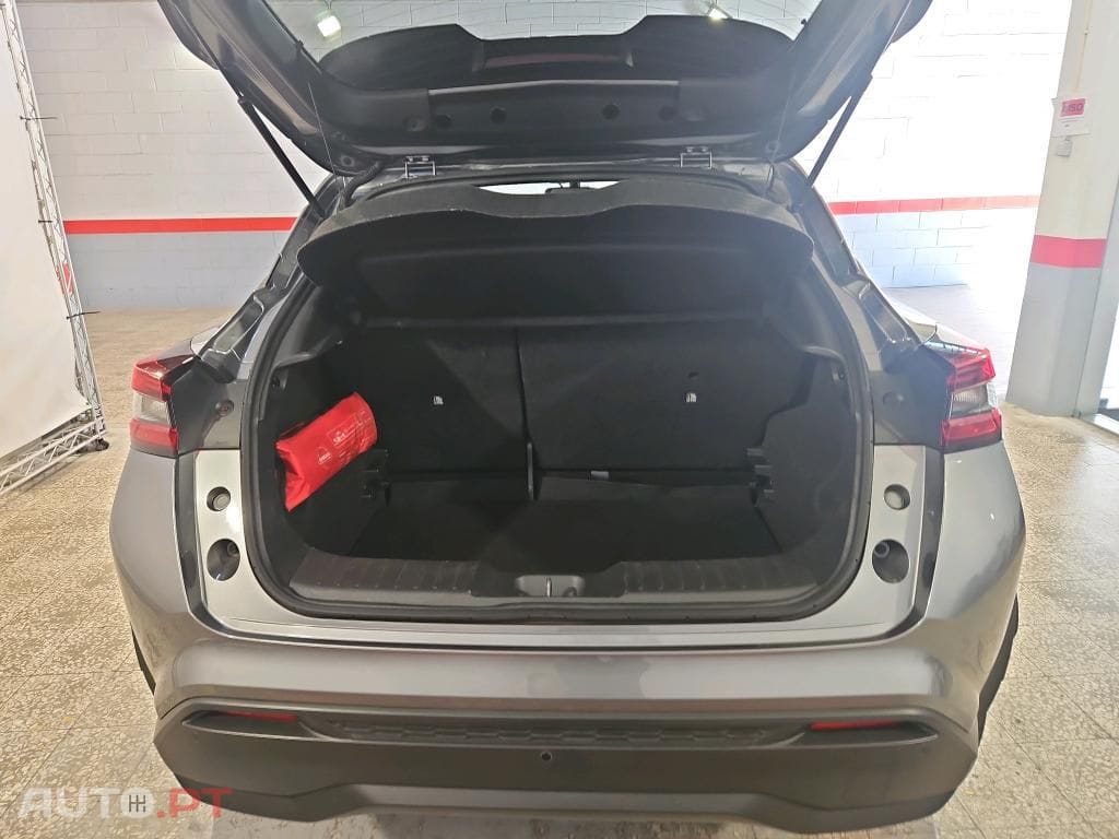 Nissan Juke 1.0 DIG-T N-Connecta DCT