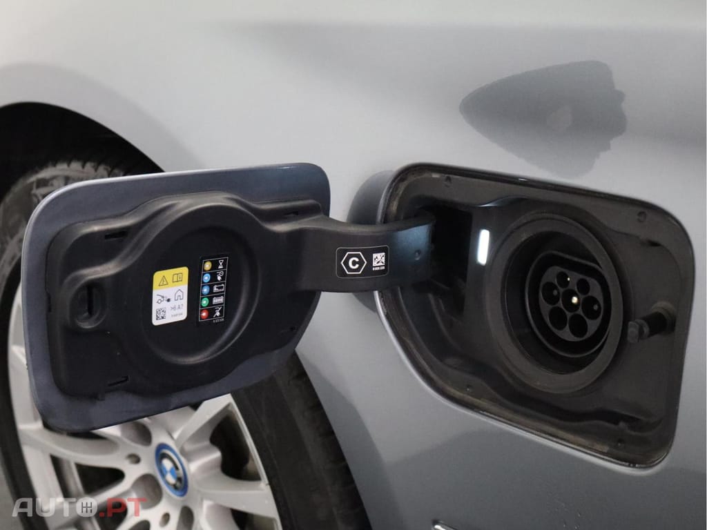 BMW 530 e Auto Line Luxury