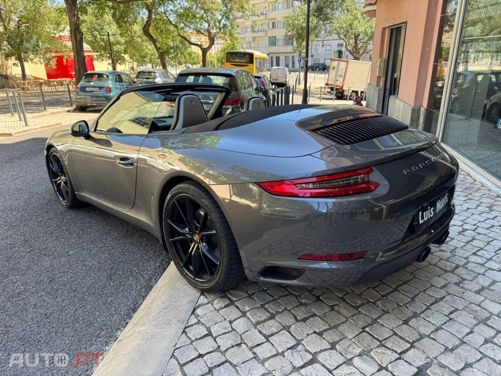 Porsche 911 Carrera 2 PDK