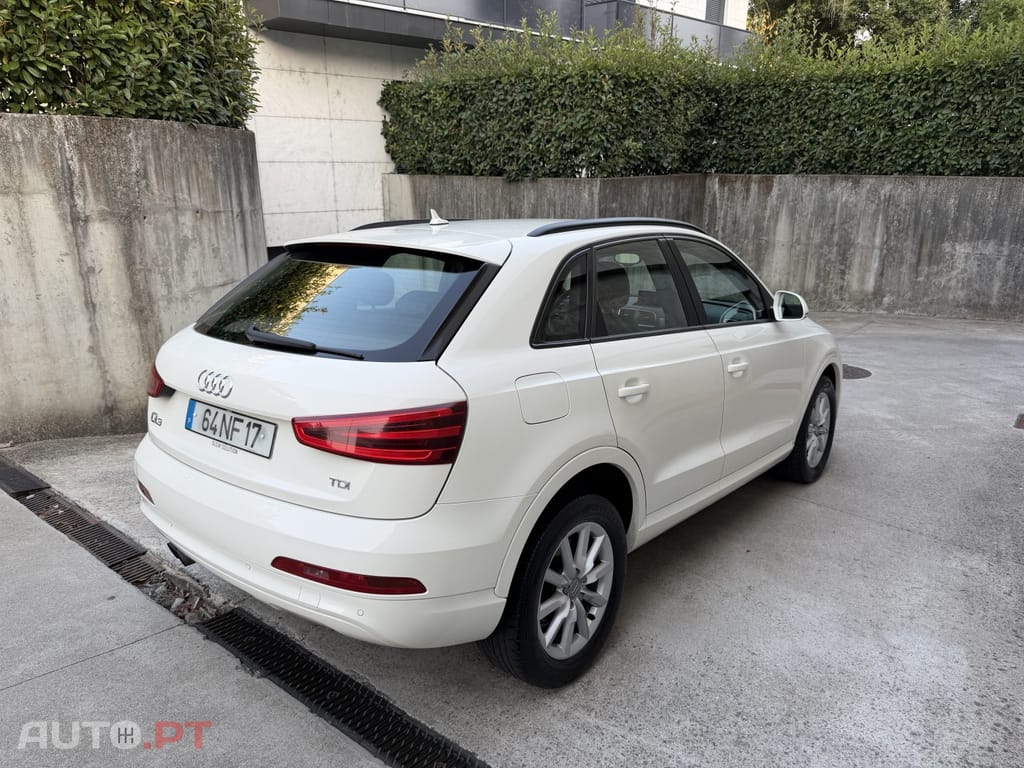Audi Q3 2.0 TDi Business Line