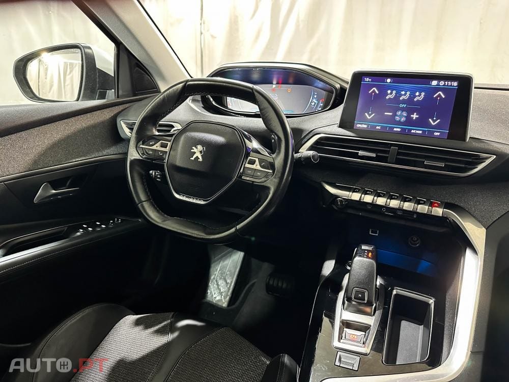 Peugeot 3008 1.6 BlueHDi Crossway EAT6