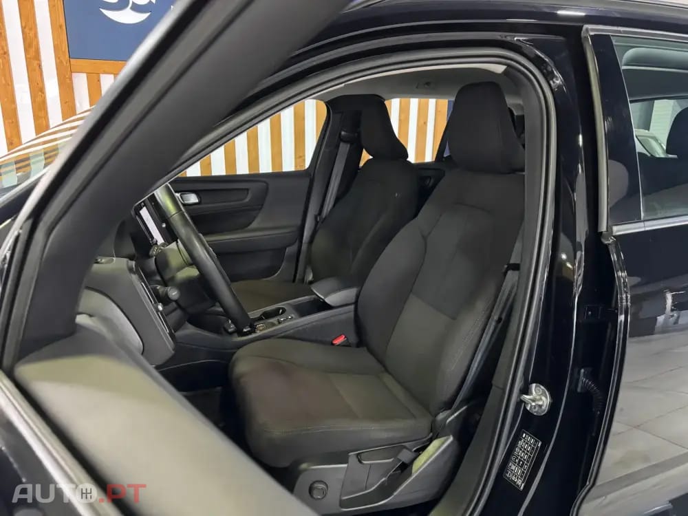 Volvo XC40 1.5 T2 Core Auto