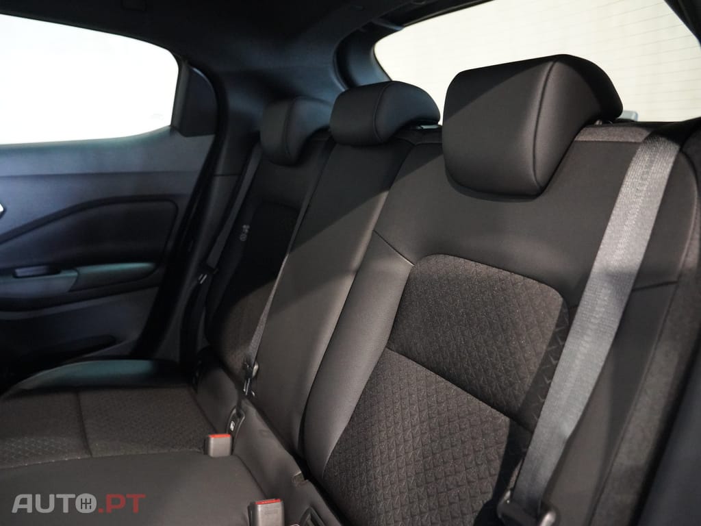 Nissan Juke 1.0 DIG-T N-Connecta DCT