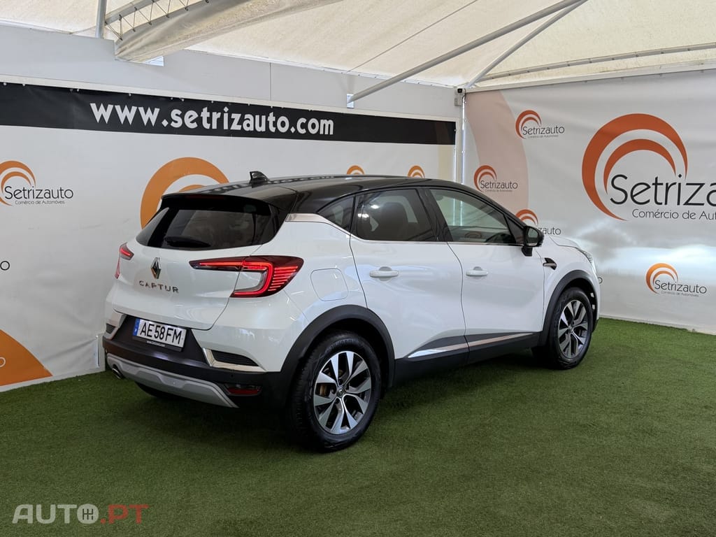 Renault Captur 1.3 TCe Exclusive EDC