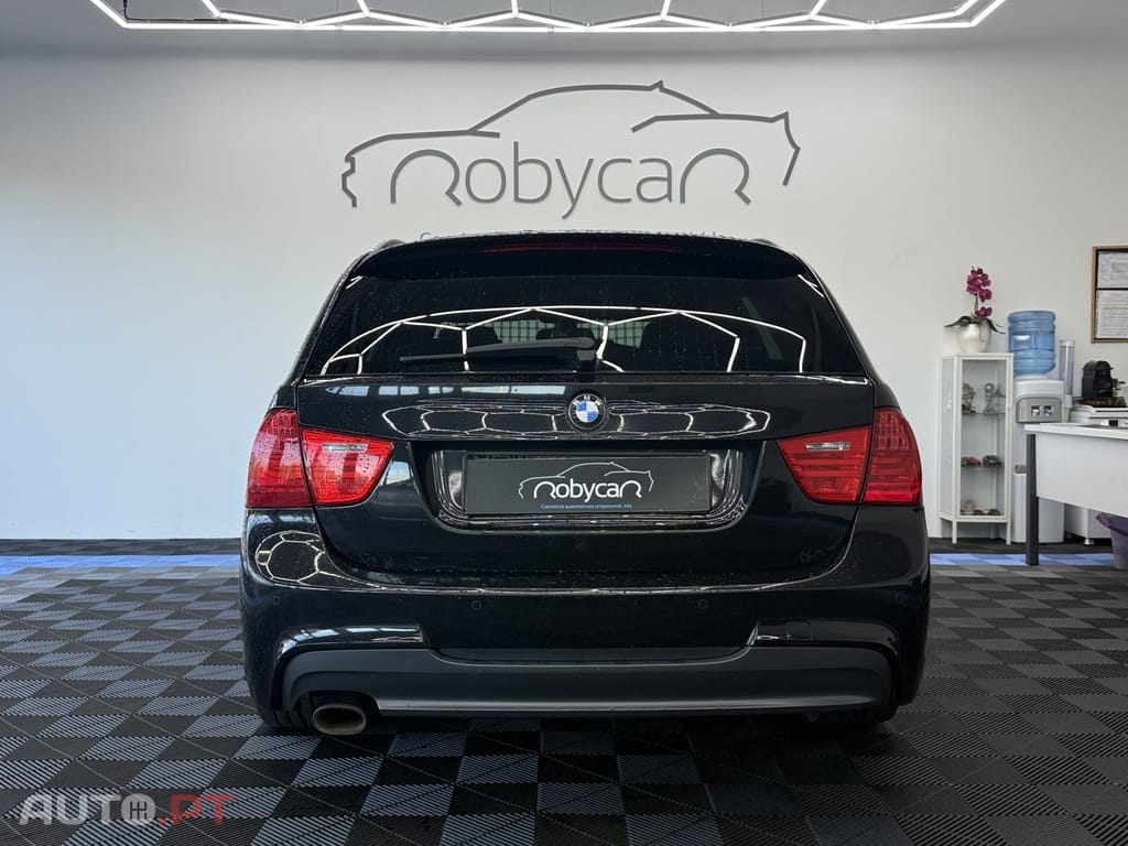 BMW 318 d Touring Pack M