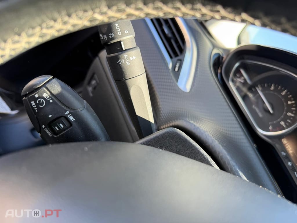 Peugeot 2008 PureTech 82 ETG5 STOP&START Allure