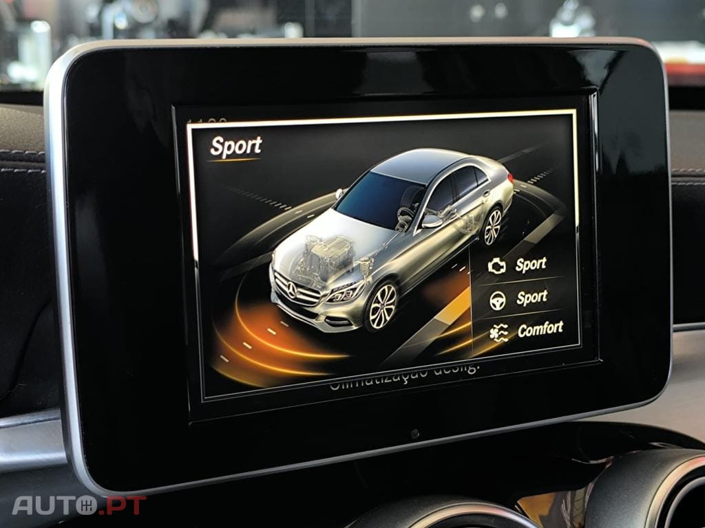 Mercedes-Benz C 300 BlueTEC Hybrid AMG Line