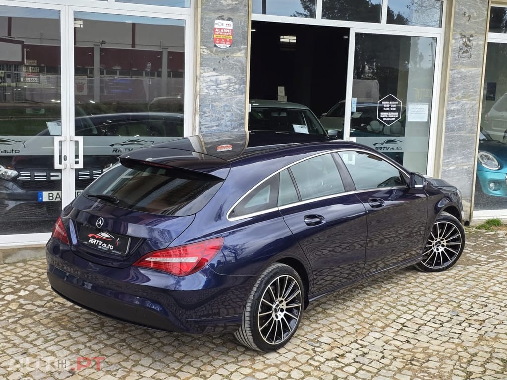 Mercedes-Benz CLA 180 d Shooting Brake