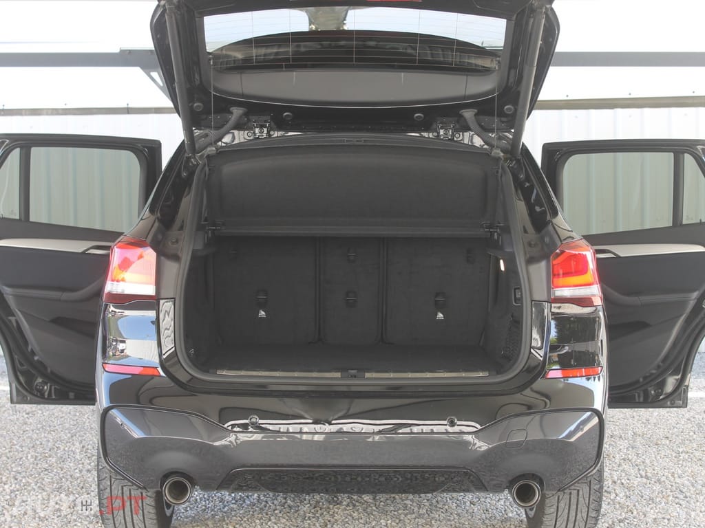 BMW X1 18 d sDrive Pack M Auto