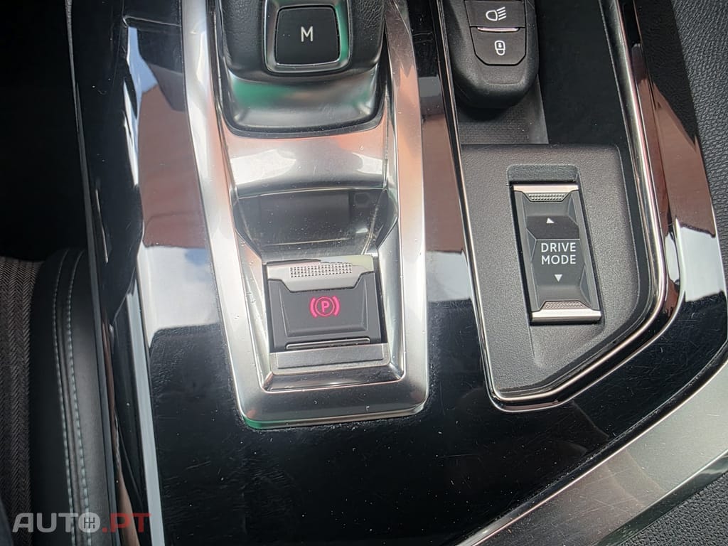Peugeot 5008 1.5 BlueHDi Allure EAT8
