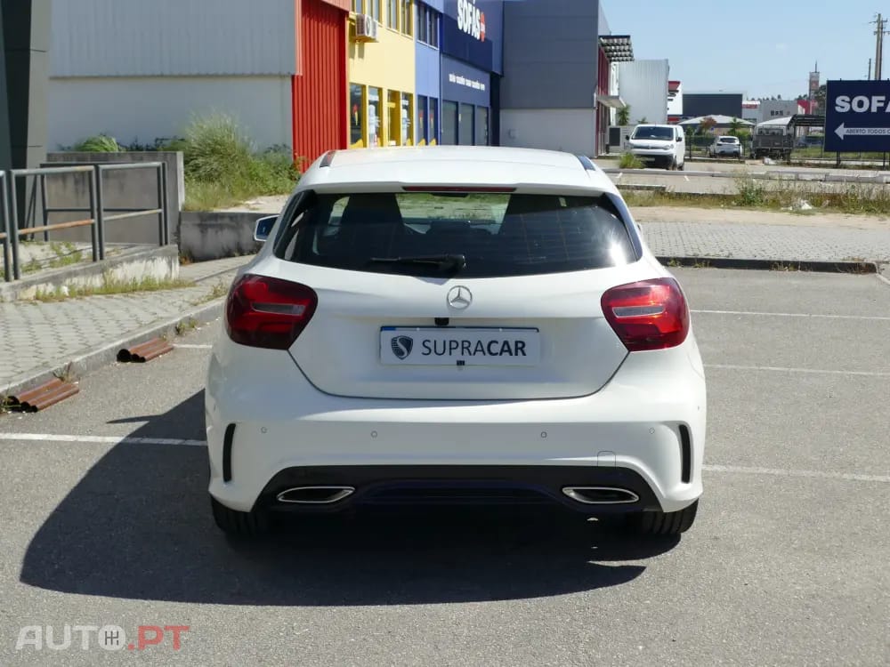 Mercedes-Benz A 180 d AMG Line