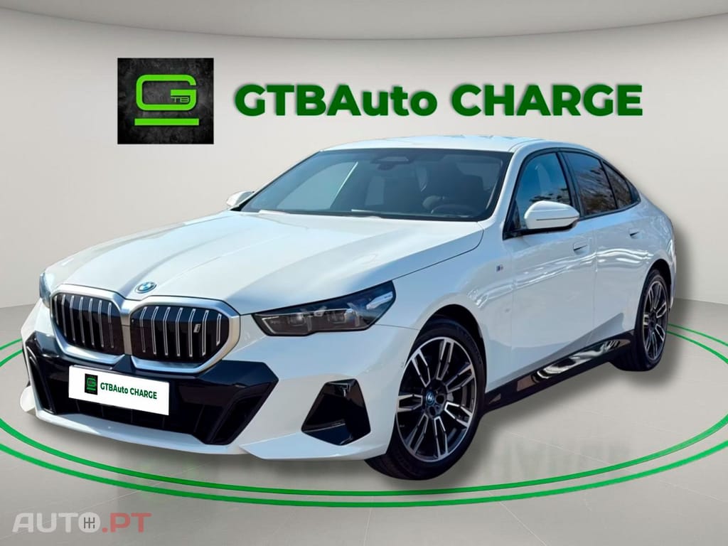 BMW i5 eDrive40 M Sport I.V.A DEDUTIVEL