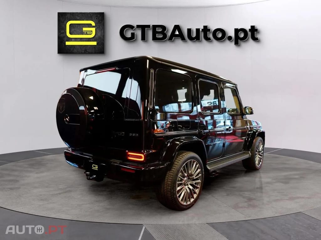 Mercedes-Benz G 63 AMG FACELIFT VOLL CARBON